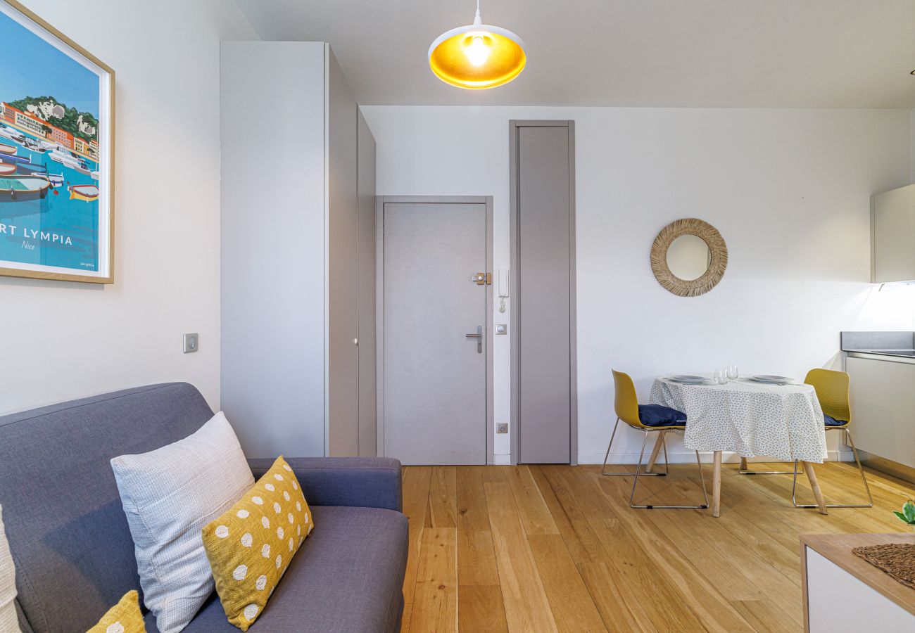 Studio in Nice - Cozy Studio in Nice Harbor - Garibaldi Square