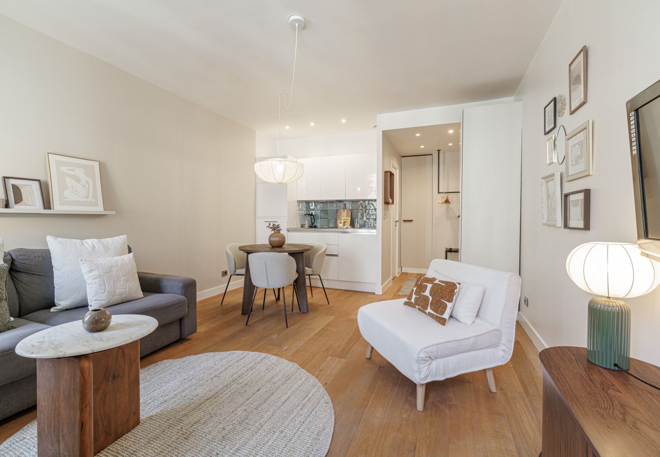 Studio in Nice - Bright Studio in Nice Port - Garibaldi Square