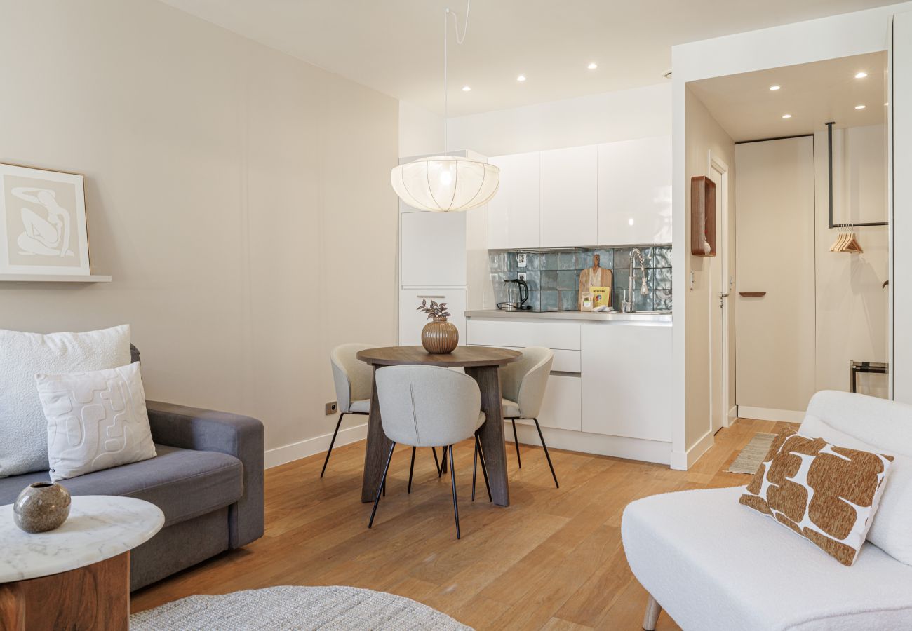 Studio in Nice - Bright Studio in Nice Port - Garibaldi Square