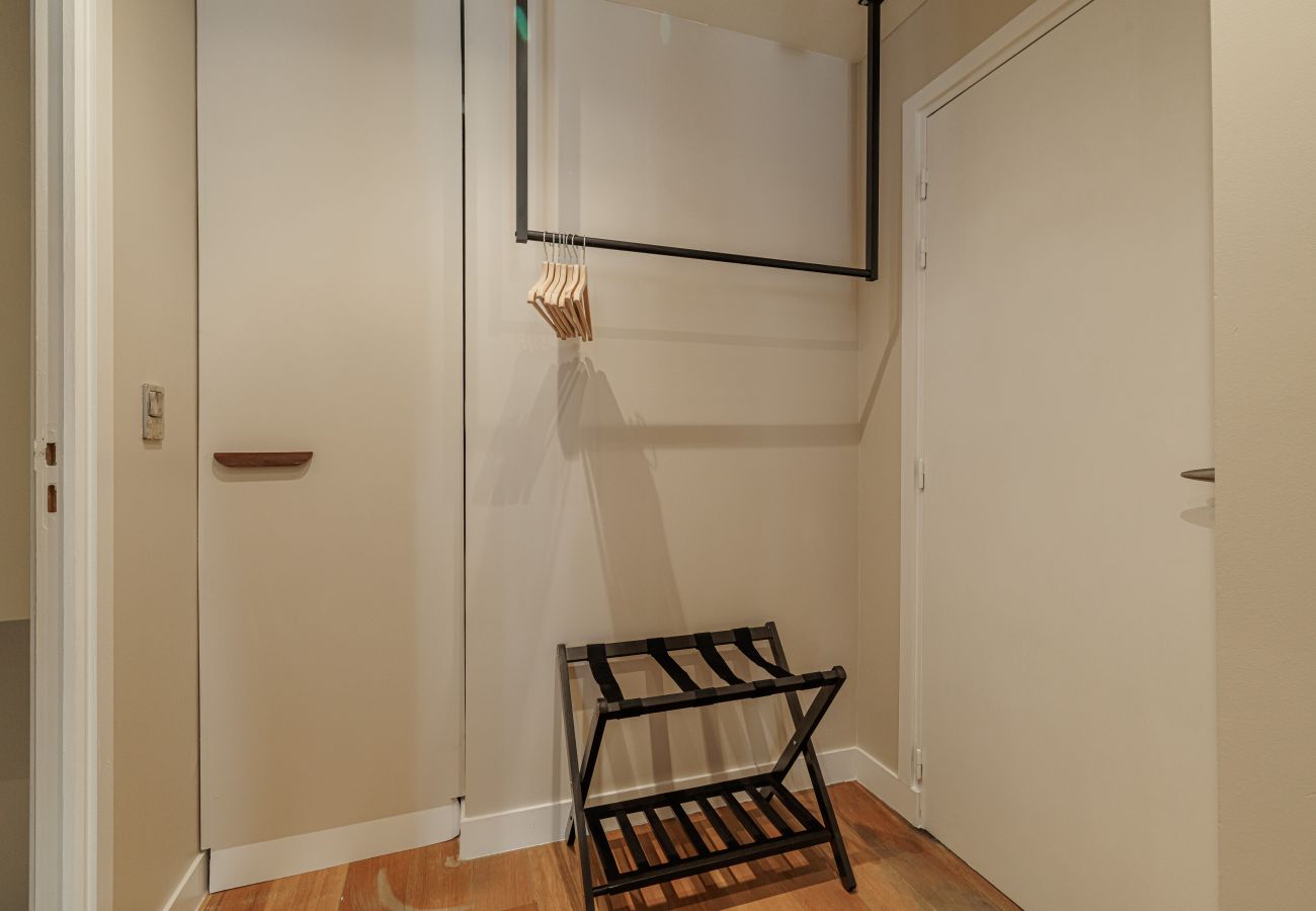 Studio in Nice - Bright Studio in Nice Port - Garibaldi Square