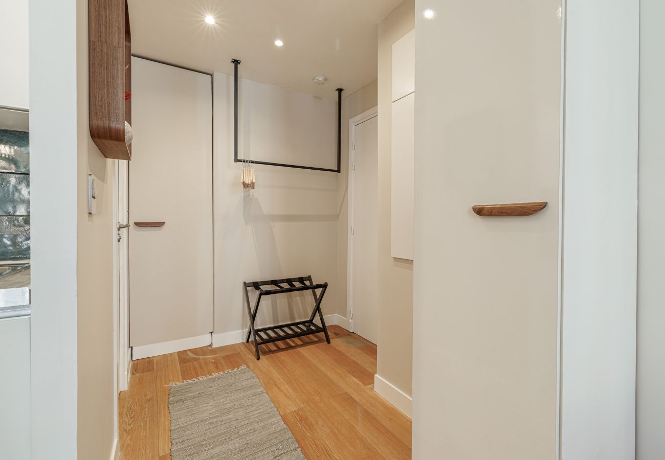 Studio in Nice - Bright Studio in Nice Port - Garibaldi Square