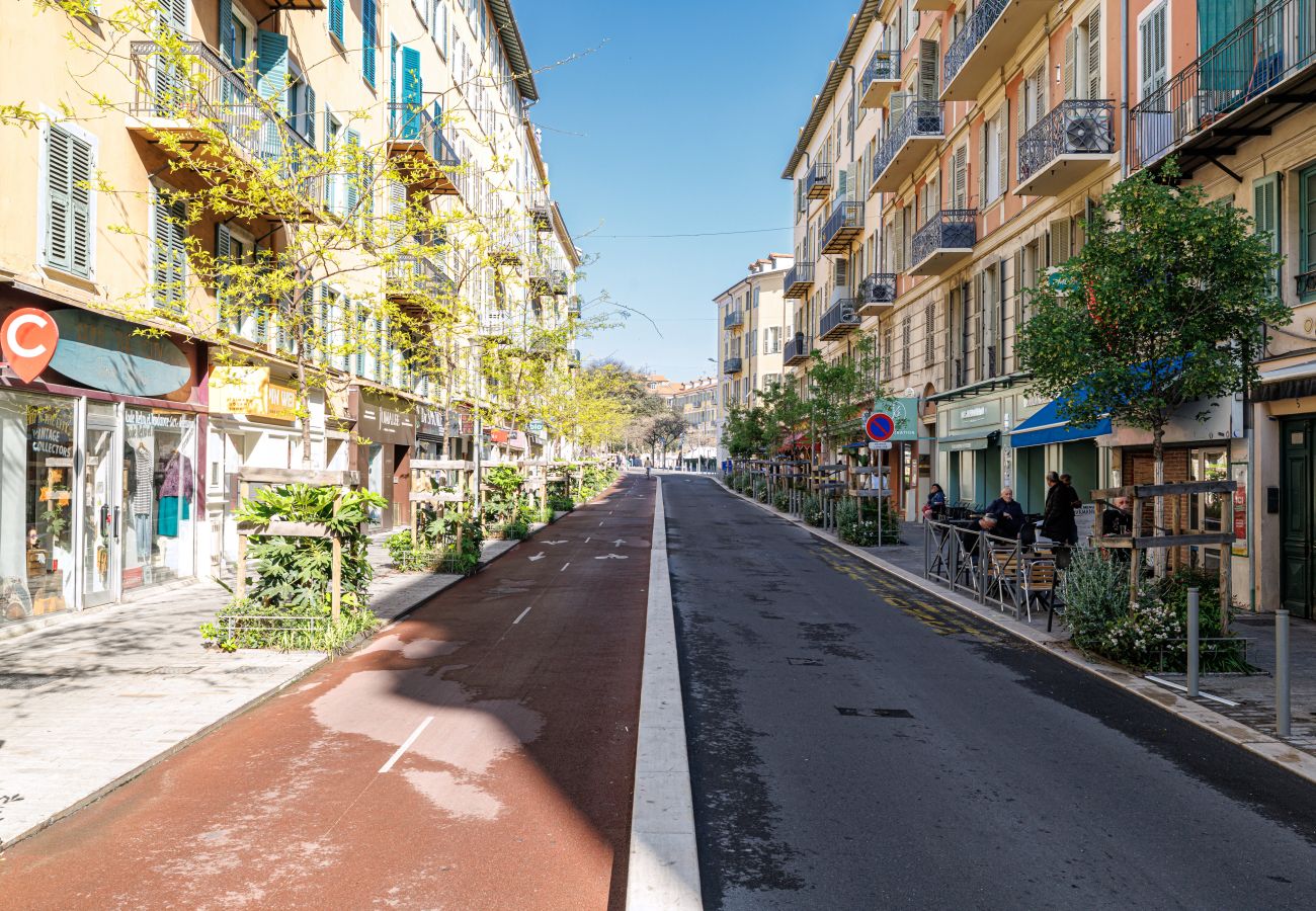 Studio in Nice - Bright Studio in Nice Port - Garibaldi Square