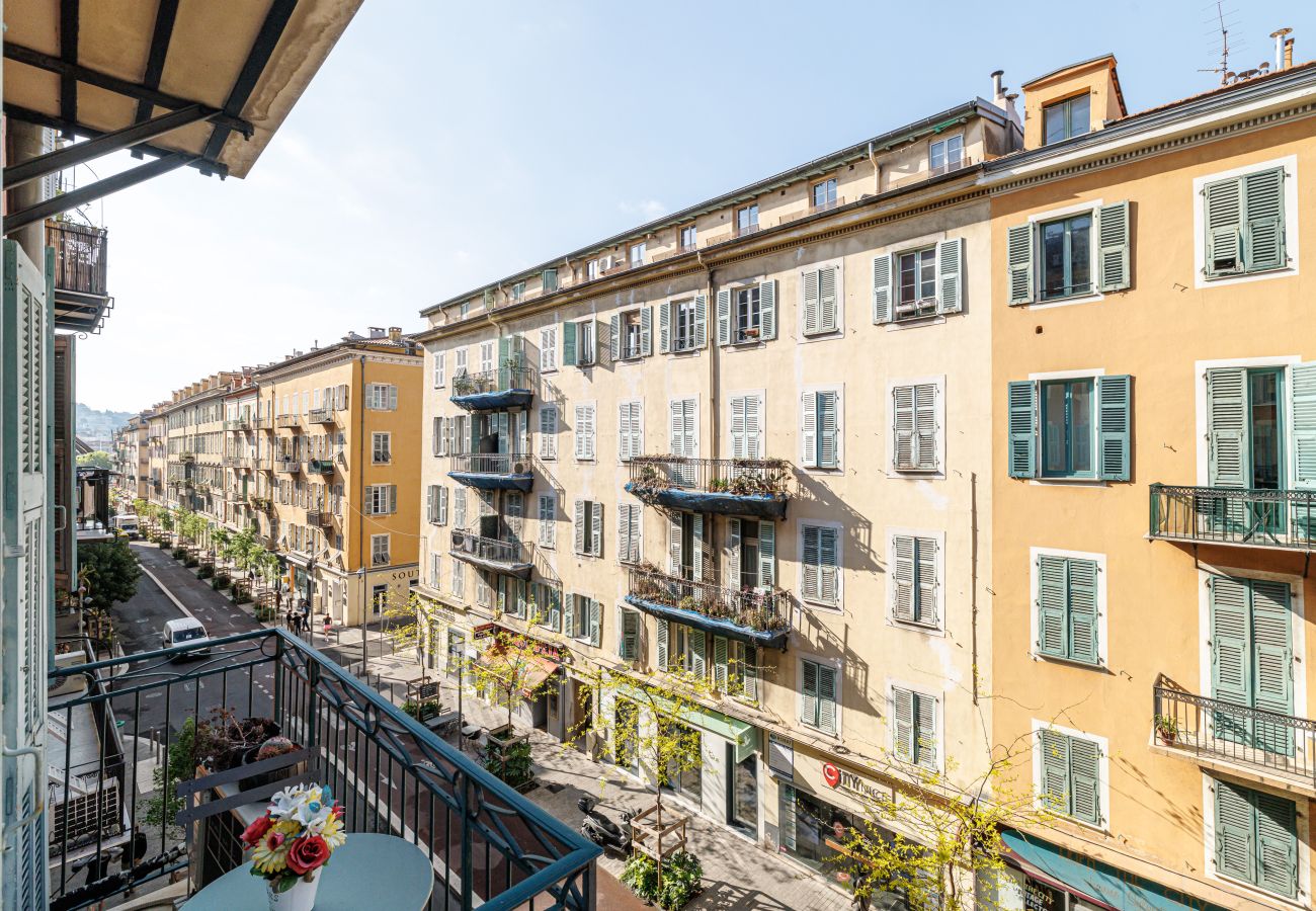 Studio in Nice - Bright Studio in Nice Port - Garibaldi Square