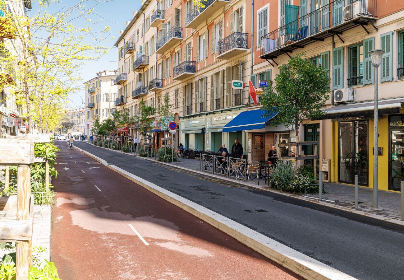 Studio in Nice - Bright Studio in Nice Port - Garibaldi Square