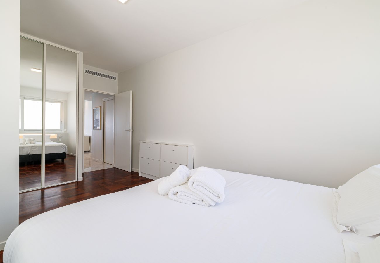 Apartment in Nice - Panoramic Sea View - 1 Bdr Promenade des Anglais