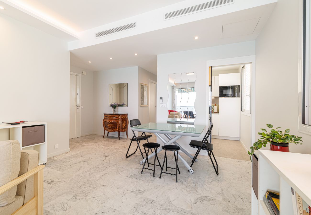 Apartment in Nice - Panoramic Sea View - 1 Bdr Promenade des Anglais