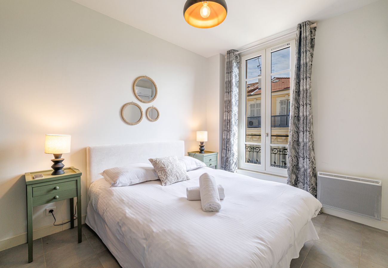 Apartment in Nice - Charming 1 Bdr Apartment in the City Center