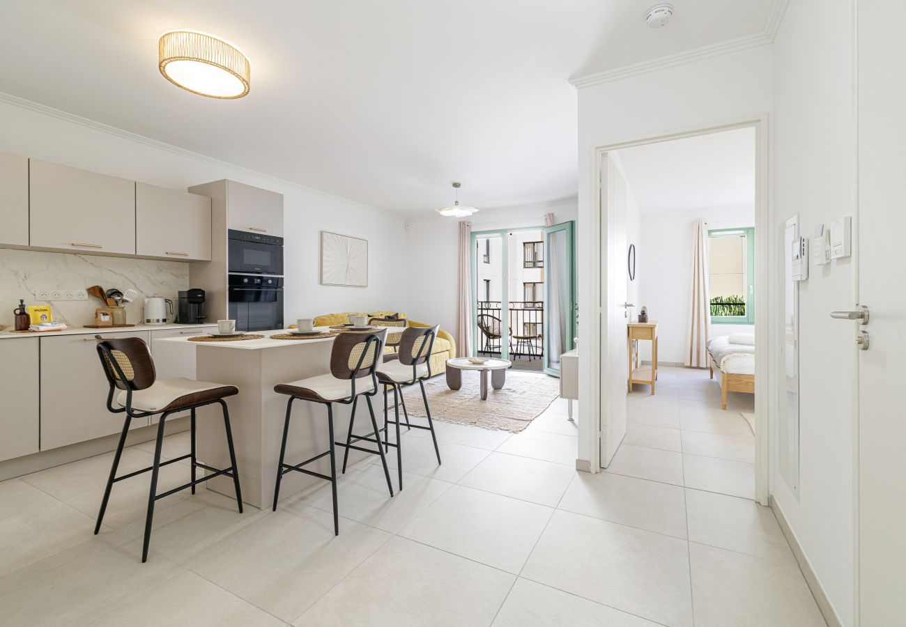 Apartment in Nice - Quiet & Pretty 1 Bdr in the City Center