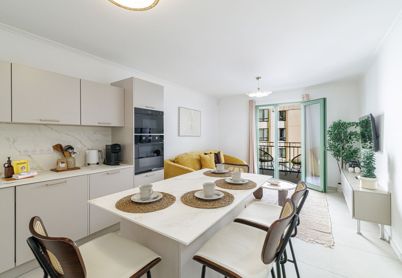 Apartment in Nice - Quiet & Pretty 1 Bdr in the City Center