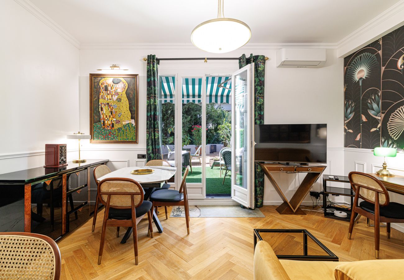 Apartment in Nice - Peaceful 1 Bdr, Large Sunny Terrace