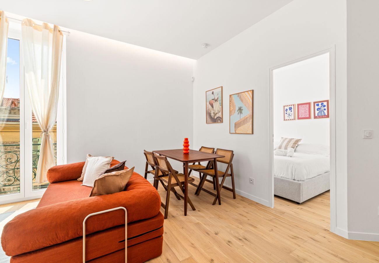 Apartment in Nice - Bright & Charming 1 Bedroom