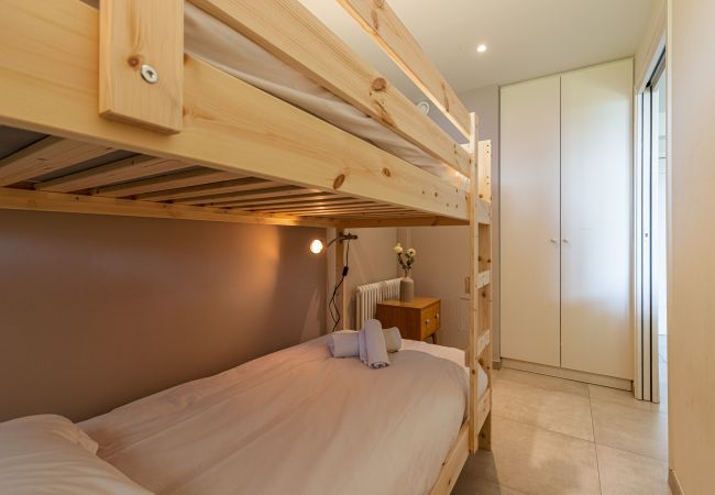 Appartement à Villefranche-sur-Mer - Vue mer, 2 Chambres, Jardin, Piscine & Parking Appartement à Villefranche-sur-Mer - Vue mer, 2 Chambres, Jardin, Piscine & Parking