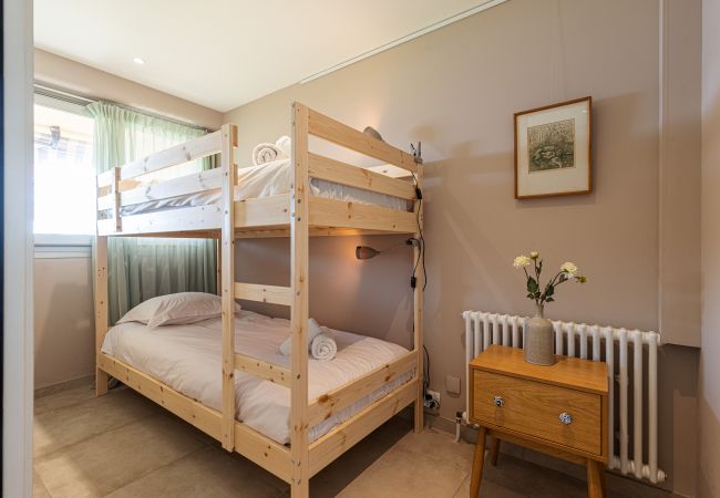 Appartement à Villefranche-sur-Mer - Vue mer, 2 Chambres, Jardin, Piscine & Parking Appartement à Villefranche-sur-Mer - Vue mer, 2 Chambres, Jardin, Piscine & Parking