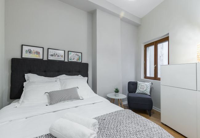 Appartement à Nice - Joli 2 Pièces Vieille Ville – Vue sur les jardins Appartement à Nice - Joli 2 Pièces Vieille Ville – Vue sur les jardins