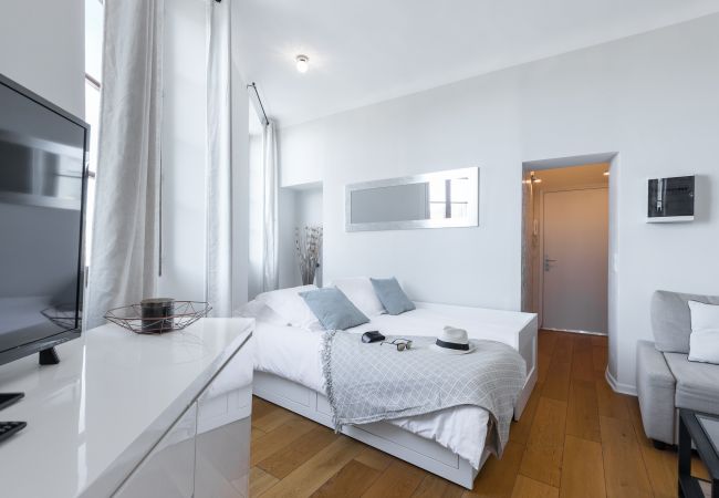 Appartement à Nice - Joli 2 Pièces Vieille Ville – Vue sur les jardins Appartement à Nice - Joli 2 Pièces Vieille Ville – Vue sur les jardins