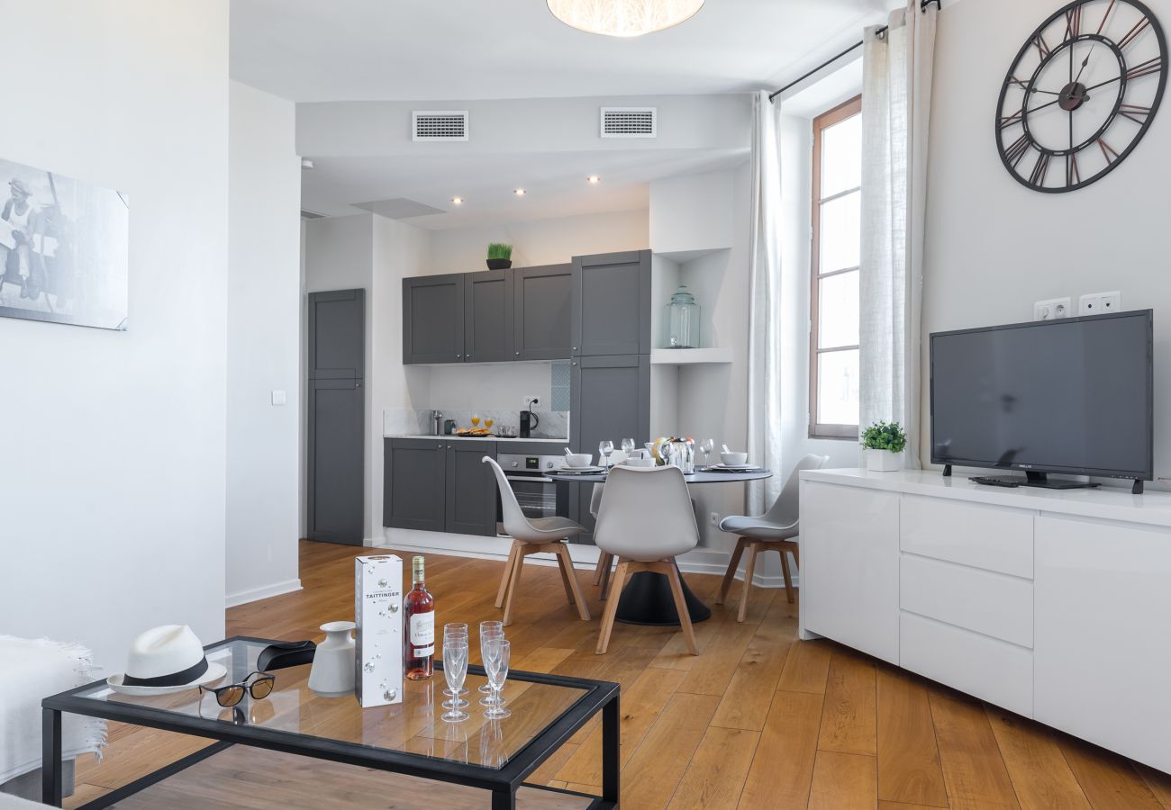 Appartement à Nice - Joli 2 Pièces Vieille Ville – Vue sur les jardins