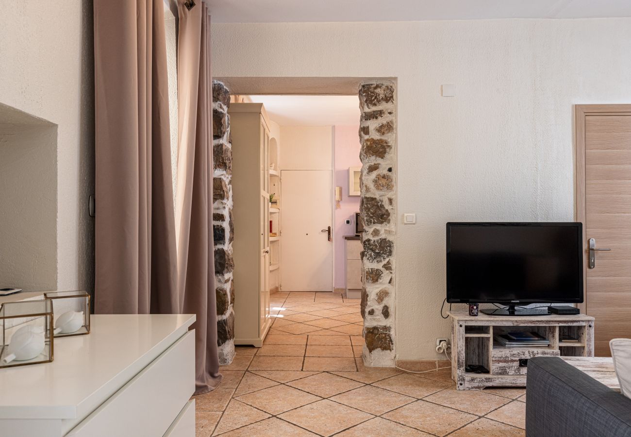 Appartement à Nice - Cosy 2 pièces Climatisé au Port de Nice