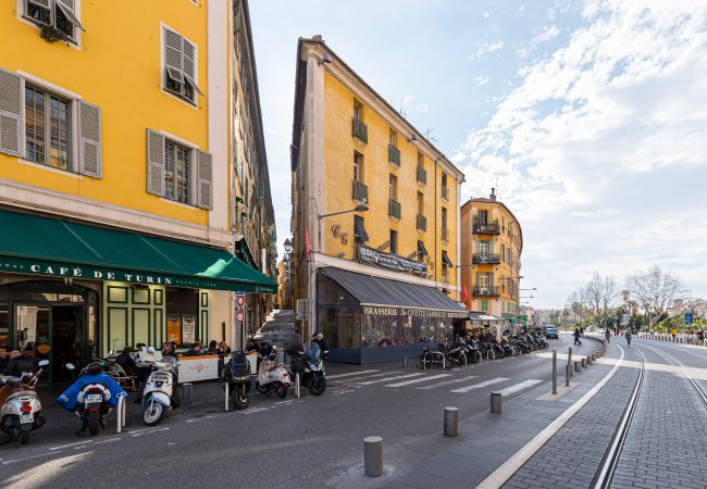 Appartement à Nice - Place Garibaldi - Cosy 2 pièces Climatisé Appartement à Nice - Place Garibaldi - Cosy 2 pièces Climatisé