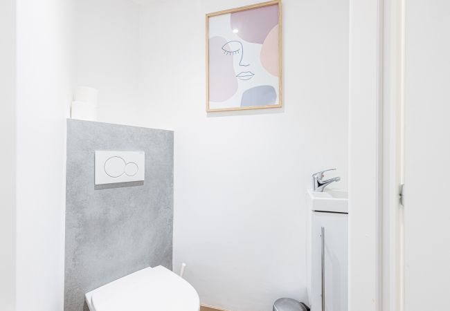 Appartement à Nice - Place Garibaldi - Cosy 2 pièces Climatisé Appartement à Nice - Place Garibaldi - Cosy 2 pièces Climatisé