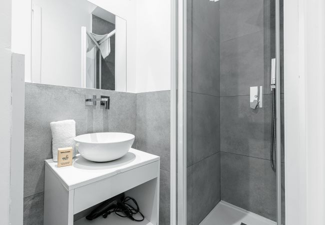 Appartement à Nice - Place Garibaldi - Cosy 2 pièces Climatisé Appartement à Nice - Place Garibaldi - Cosy 2 pièces Climatisé