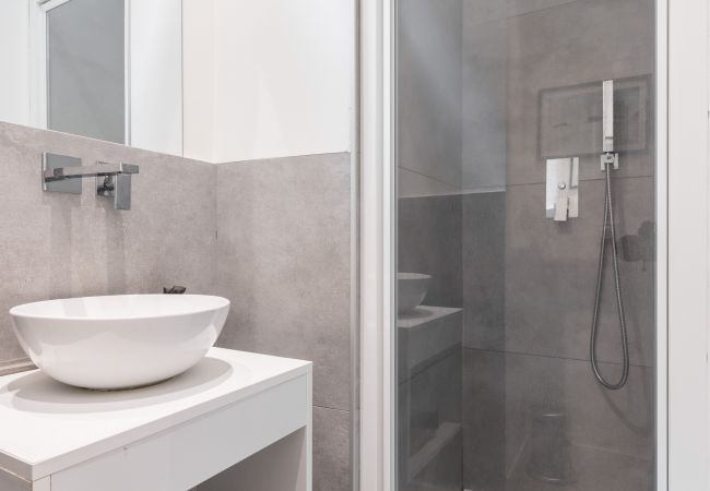 Appartement à Nice - Place Garibaldi - Cosy 2 pièces Climatisé Appartement à Nice - Place Garibaldi - Cosy 2 pièces Climatisé