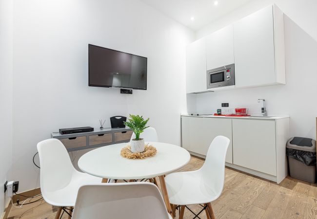 Appartement à Nice - Place Garibaldi - Cosy 2 pièces Climatisé Appartement à Nice - Place Garibaldi - Cosy 2 pièces Climatisé