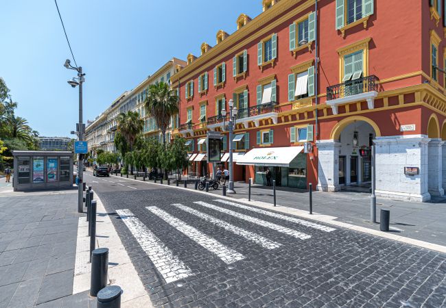 Appartement à Nice - Charmant 2P Ultra Central Promenade des Anglais Appartement à Nice - Charmant 2P Ultra Central Promenade des Anglais