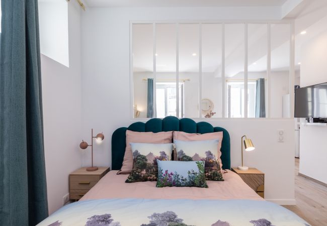 Appartement à Nice - Charmant 2P Ultra Central Promenade des Anglais Appartement à Nice - Charmant 2P Ultra Central Promenade des Anglais