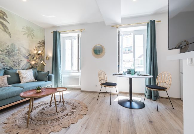 Appartement à Nice - Charmant 2P Ultra Central Promenade des Anglais Appartement à Nice - Charmant 2P Ultra Central Promenade des Anglais