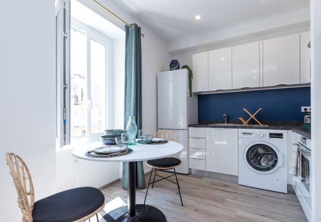 Appartement à Nice - Charmant 2P Ultra Central Promenade des Anglais Appartement à Nice - Charmant 2P Ultra Central Promenade des Anglais