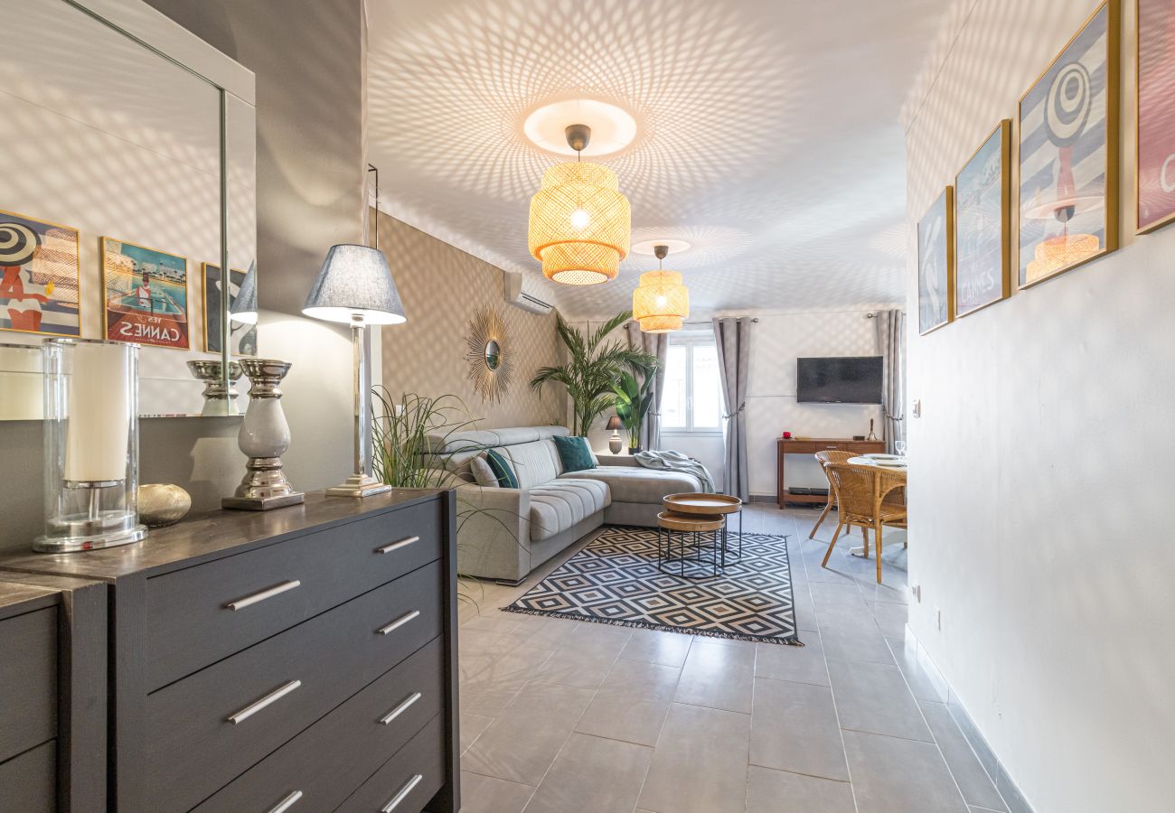 Appartement à Cannes - Felix Faure, grand appartement au coeur de Cannes