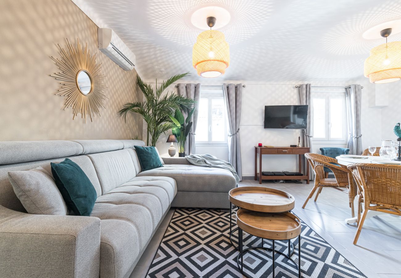 Appartement à Cannes - Felix Faure, grand appartement au coeur de Cannes