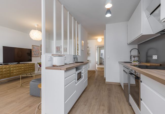 Appartement à Nice - Grand 3 Pièces Tout Neuf au Port Appartement à Nice - Grand 3 Pièces Tout Neuf au Port