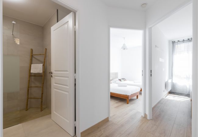 Appartement à Nice - Grand 3 Pièces Tout Neuf au Port Appartement à Nice - Grand 3 Pièces Tout Neuf au Port