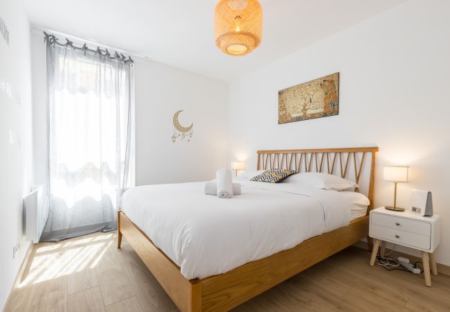 Appartement à Nice - Grand 3 Pièces Tout Neuf au Port Appartement à Nice - Grand 3 Pièces Tout Neuf au Port