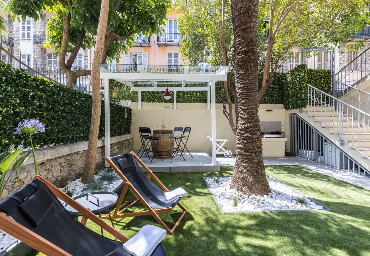 Appartement à Nice - Luxueux 4 Pièces Jardin & Parking 