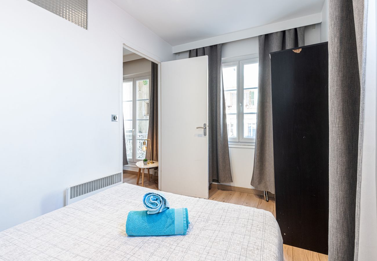 Appartement à Nice - Rue Masséna - 2 Pièces Ultra Central