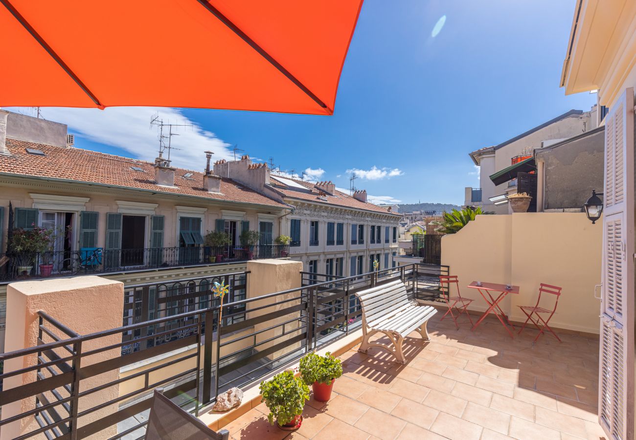 Studio à Nice - Terrasse Plein Ciel Studio Centre-Ville