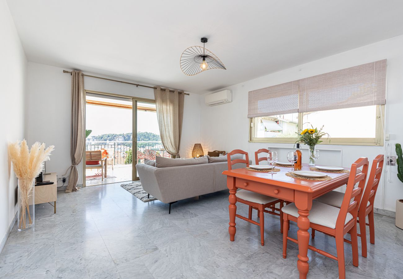 Appartement à Nice - Vue Mer, Parking & Grandes Terrasses - Superbe 3 Pièces