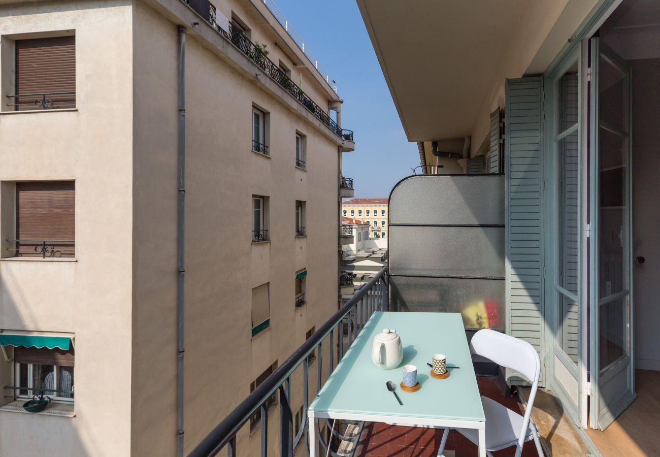 Appartement à Nice - Grand 3 Pièces Ultra Central