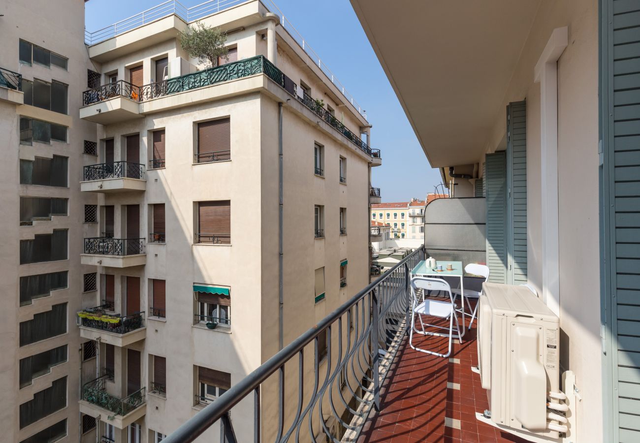 Appartement à Nice - Grand 3 Pièces Ultra Central