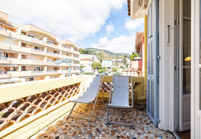 Appartement à Villefranche-sur-Mer - Vue Mer - A 100m du Port Extraordinaire 4 Pièces Appartement à Villefranche-sur-Mer - Vue Mer - A 100m du Port Extraordinaire 4 Pièces