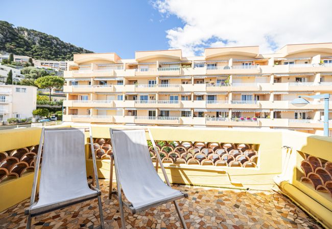 Appartement à Villefranche-sur-Mer - Vue Mer - A 100m du Port Extraordinaire 4 Pièces Appartement à Villefranche-sur-Mer - Vue Mer - A 100m du Port Extraordinaire 4 Pièces