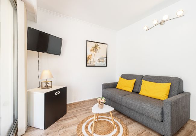 Appartement à Nice - 2 Pièces Large Terrasse Appartement à Nice - 2 Pièces Large Terrasse