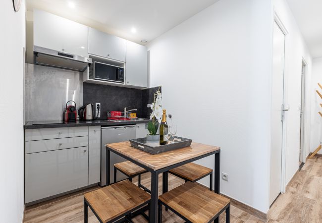 Appartement à Nice - 2 Pièces Large Terrasse Appartement à Nice - 2 Pièces Large Terrasse