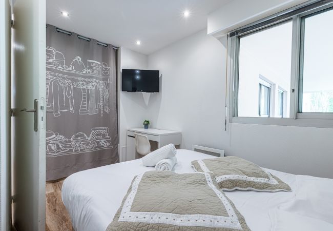 Appartement à Nice - 2 Pièces Large Terrasse Appartement à Nice - 2 Pièces Large Terrasse