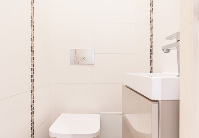 Appartement à Nice - Large Terrasse 2 Pièces proche Place Garibaldi Appartement à Nice - Large Terrasse 2 Pièces proche Place Garibaldi