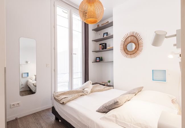 Appartement à Nice - Large Terrasse 2 Pièces proche Place Garibaldi Appartement à Nice - Large Terrasse 2 Pièces proche Place Garibaldi