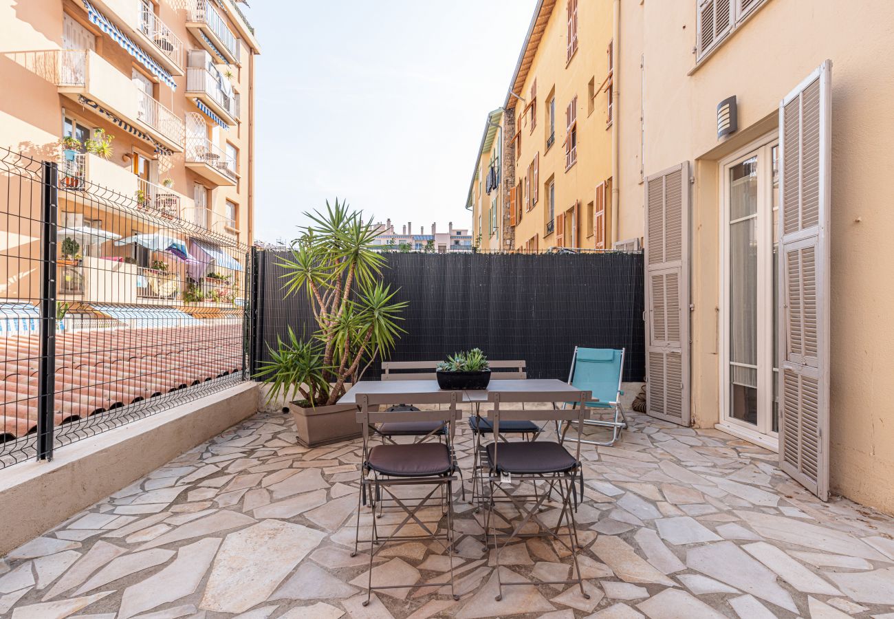 Appartement à Nice - Large Terrasse 2 Pièces proche Place Garibaldi