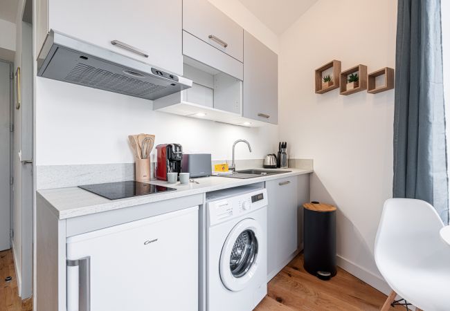 Studio à Nice - Charmant & Lumineux Studio Centre Ville Studio à Nice - Charmant & Lumineux Studio Centre Ville